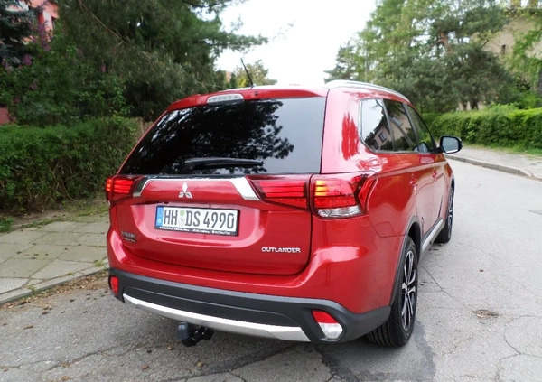 Mitsubishi Outlander cena 65700 przebieg: 99000, rok produkcji 2016 z Radom małe 631